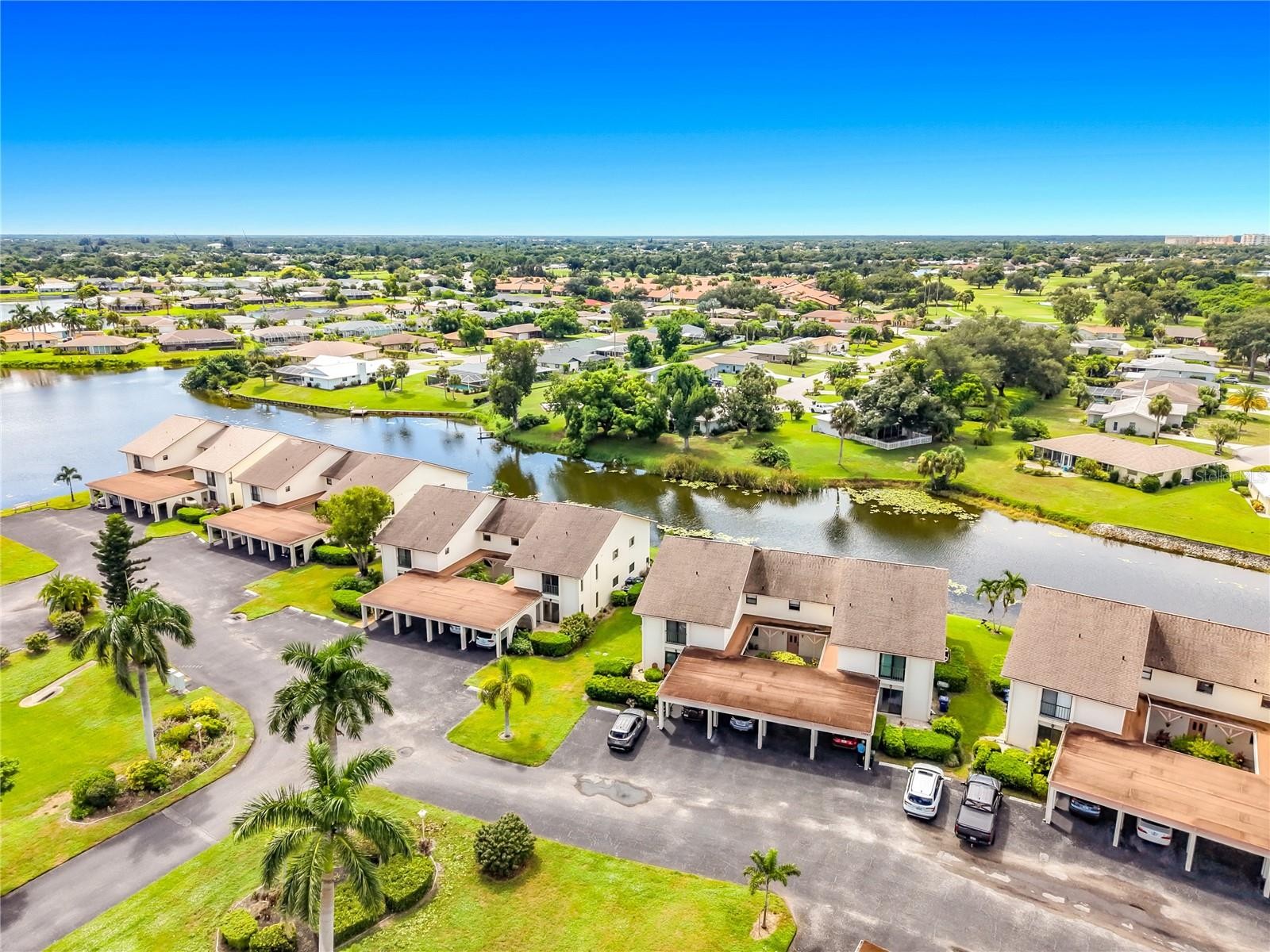 1759 LAKE PL #1759B