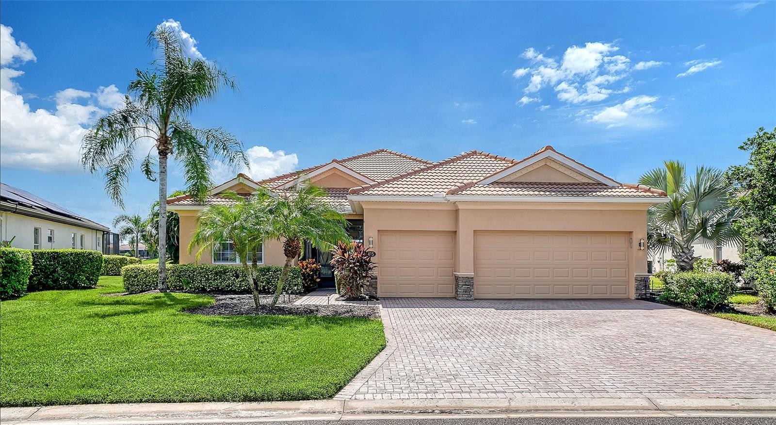 415 GRAND PRESERVE CV