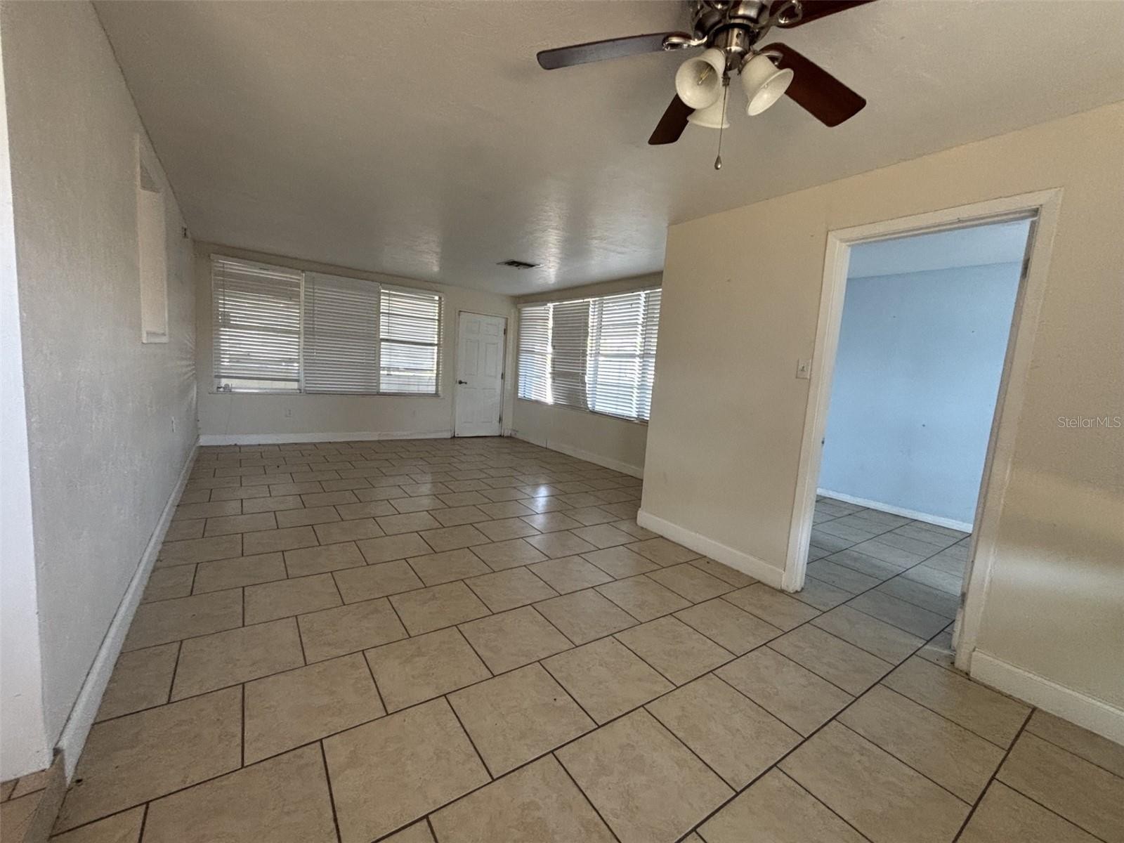 2118 DODGE AVE