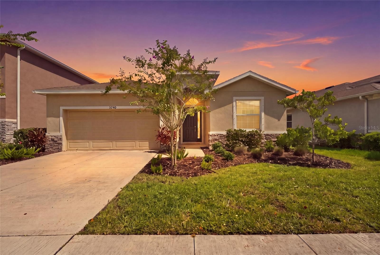 5740 WOODLAND SAGE DR