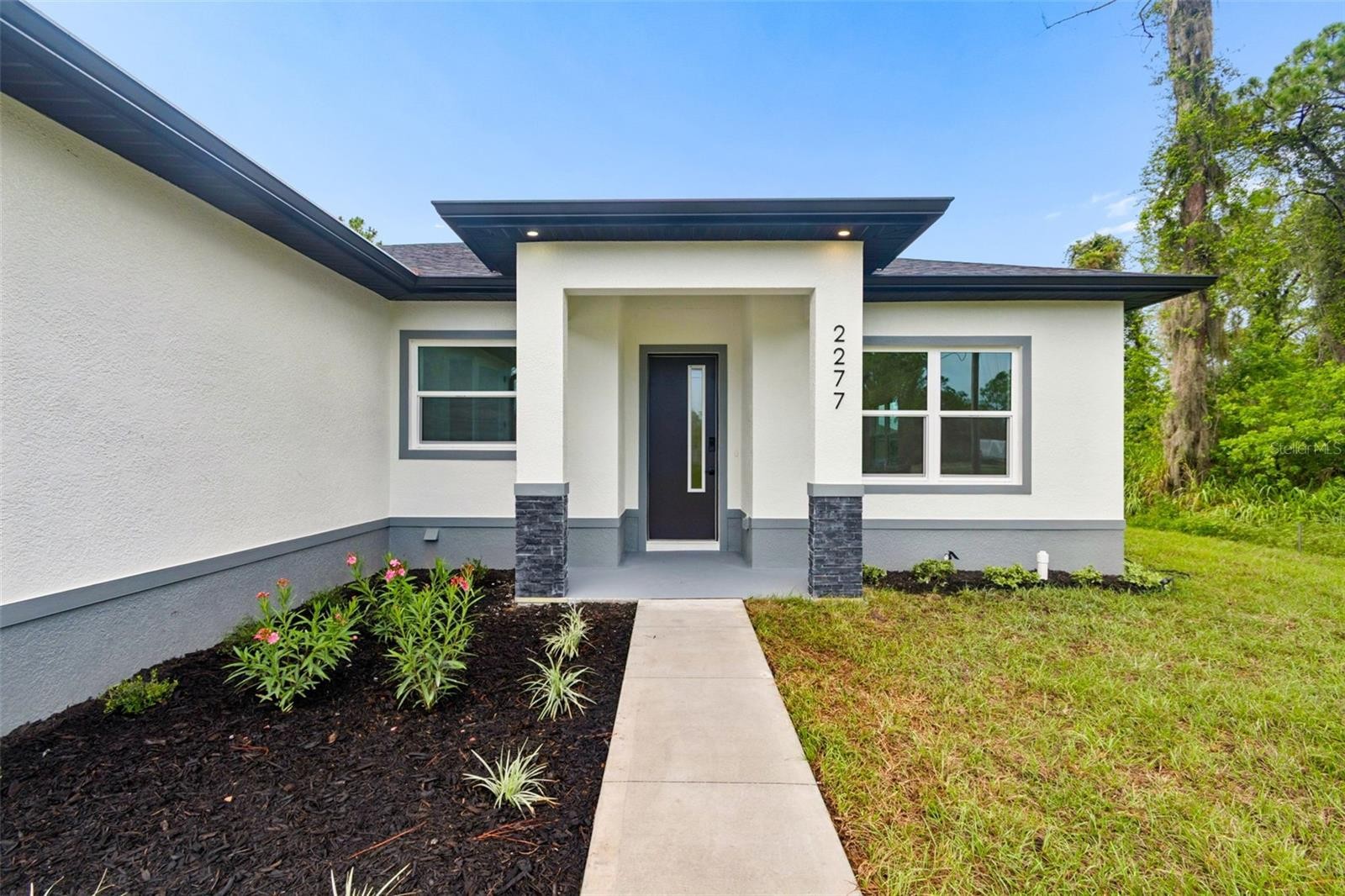 2277 SIMONTON AVE