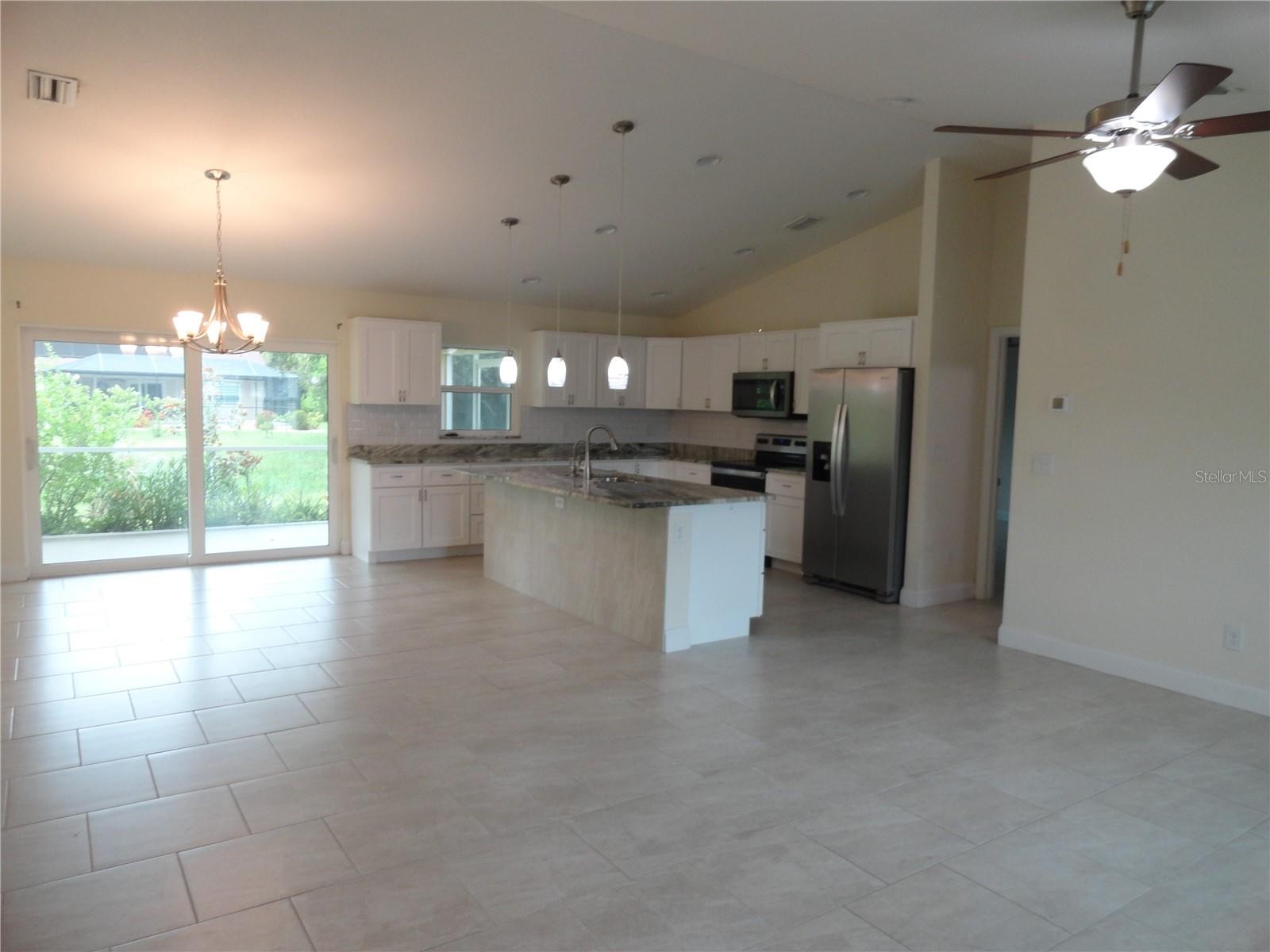 2580 VOGLER LN