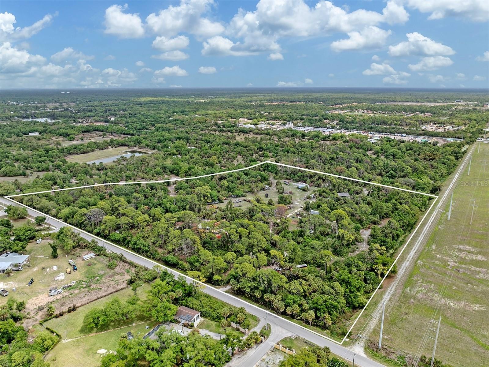 400 S HAVANA RD