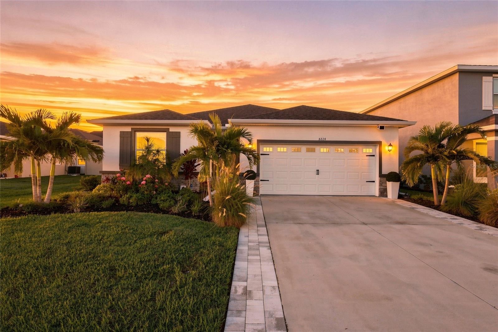 5224 ADEGA WAY