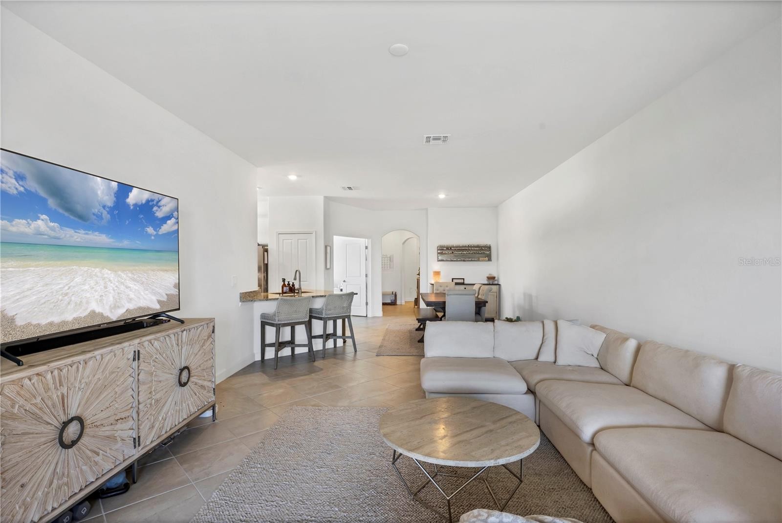 15733 SUNNY DAY DR