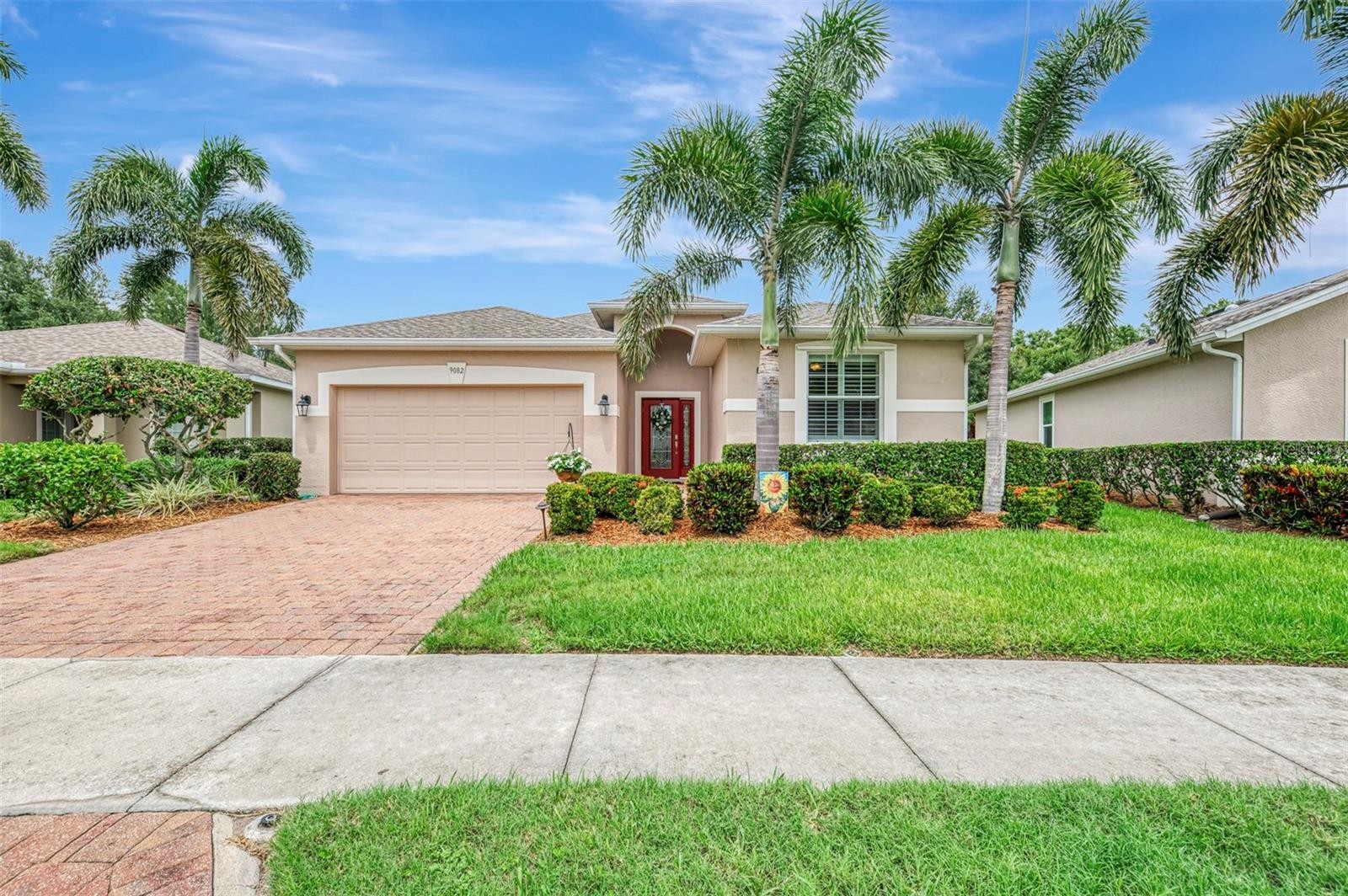 9082 COACHMAN DR