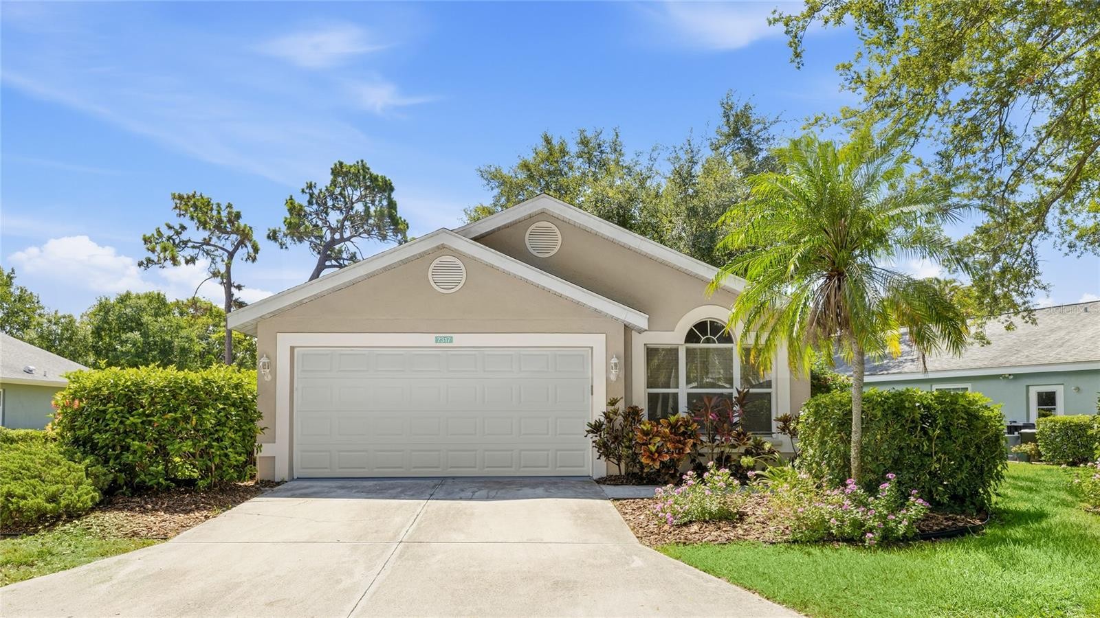 7317 ELEANOR CIR #176