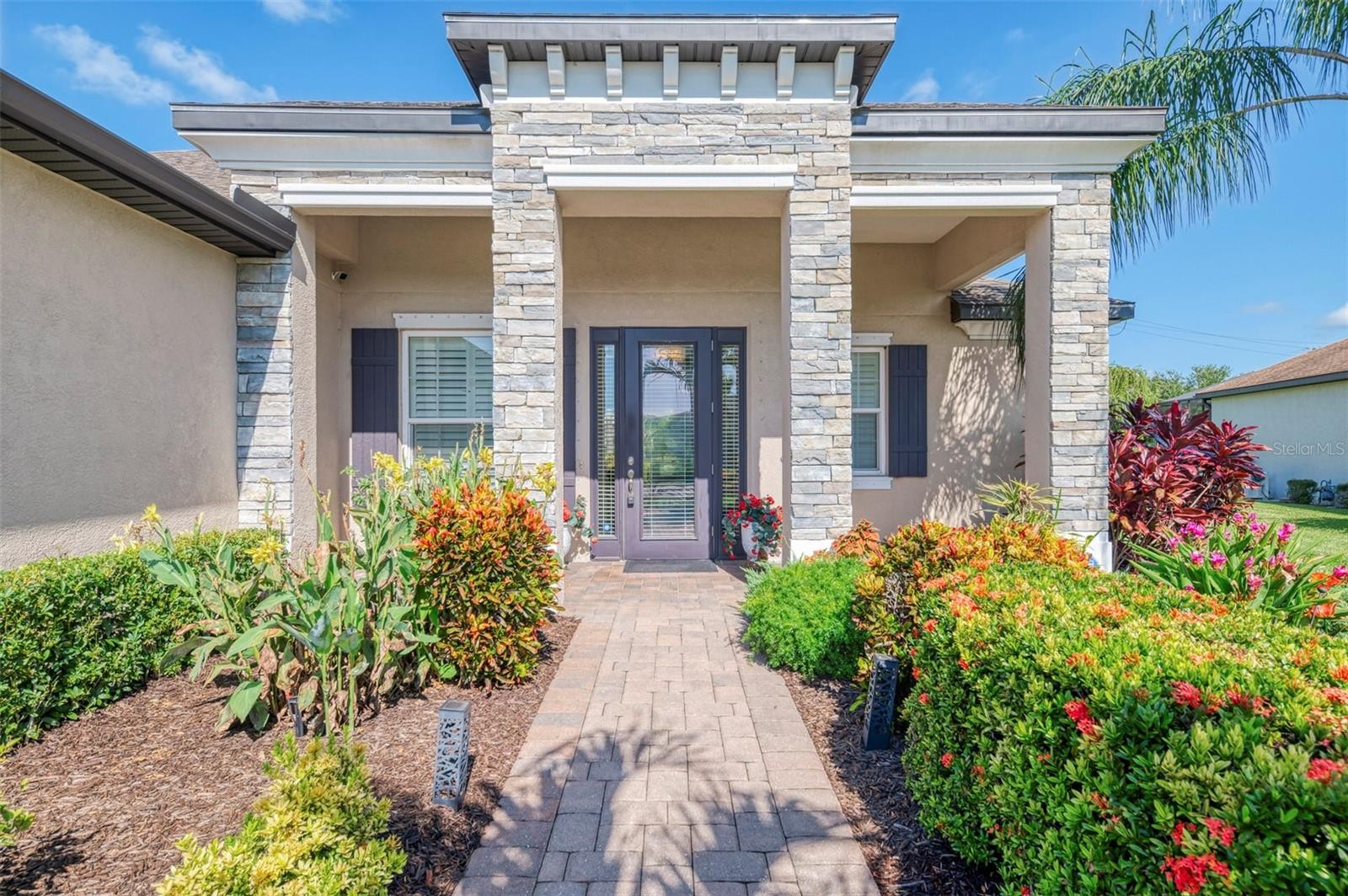 708 ROSEMARY CIR