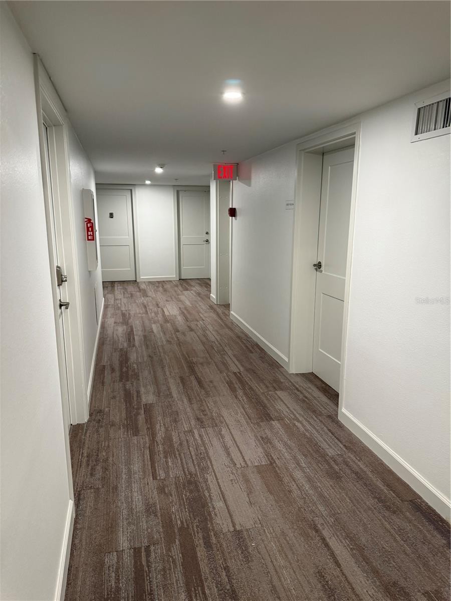 1700 BENJAMIN FRANKLIN DR #9E