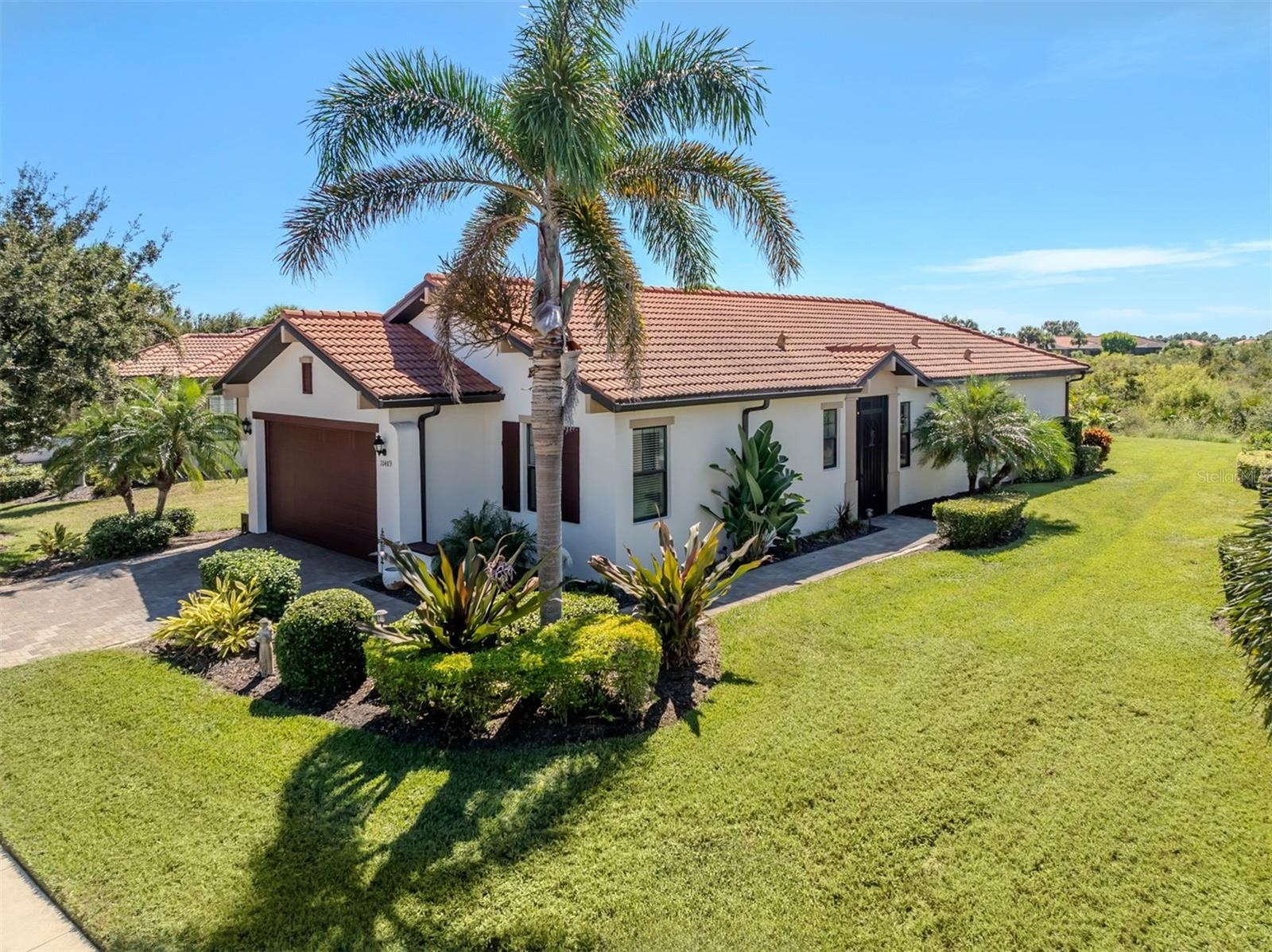 10489 CROOKED CREEK DR