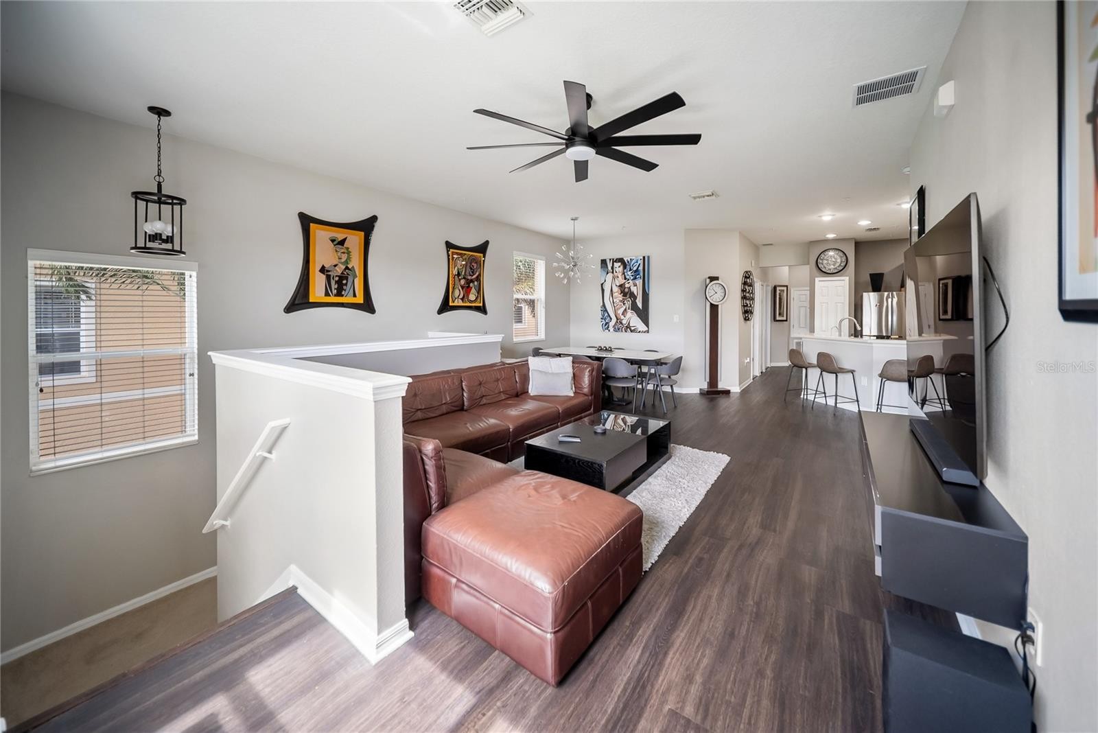 3760 PARKRIDGE CIR #23-204