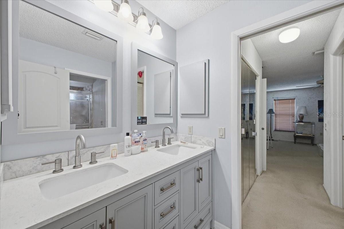 5518 GARDEN LAKES OAK #0