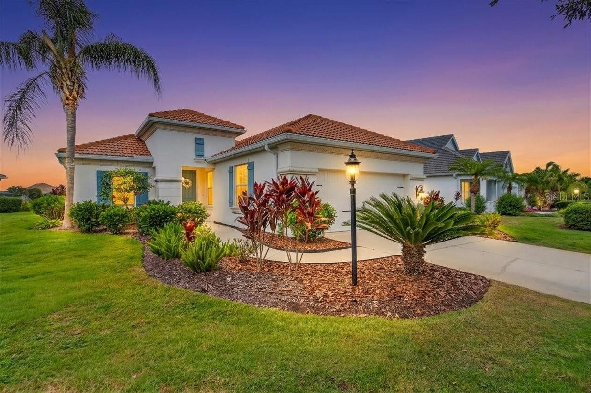 12186 WAKULLA PL