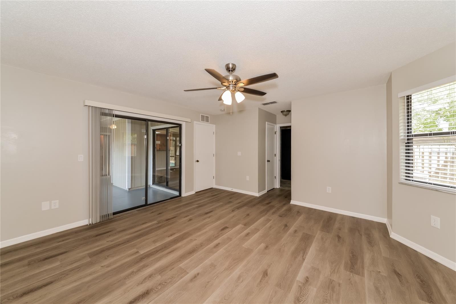 8416 CYPRESS LAKE CIR