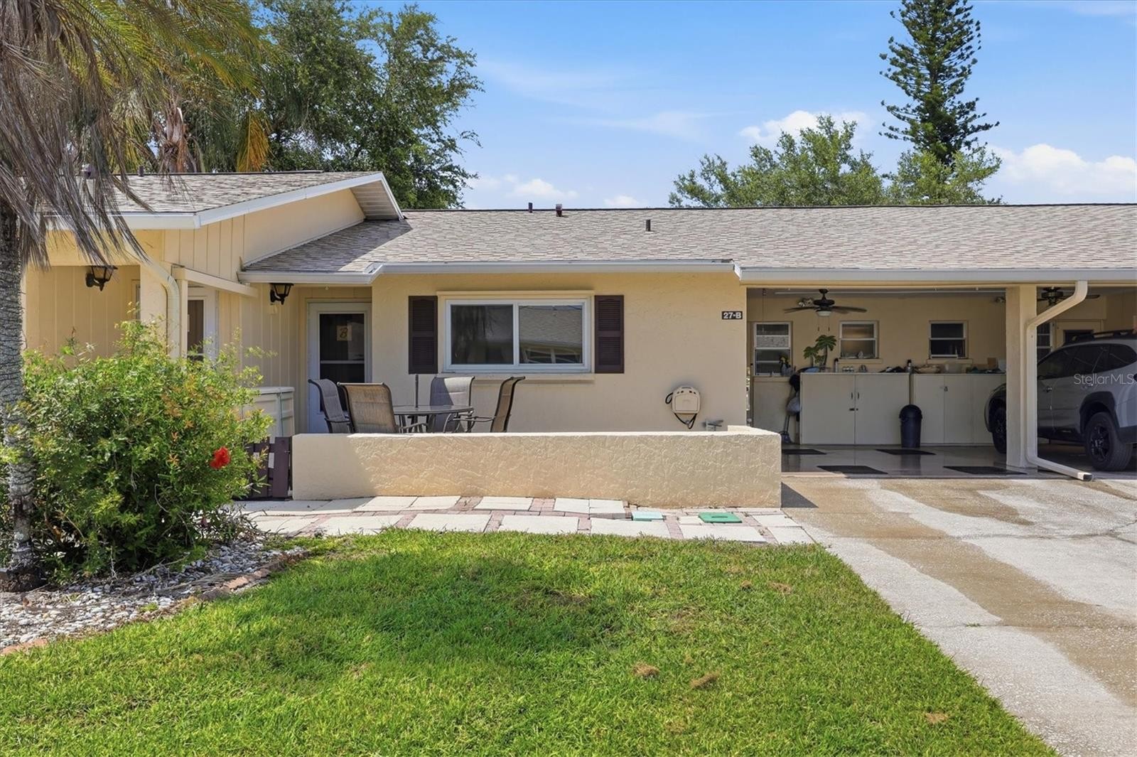 390 301 BLVD W #27B