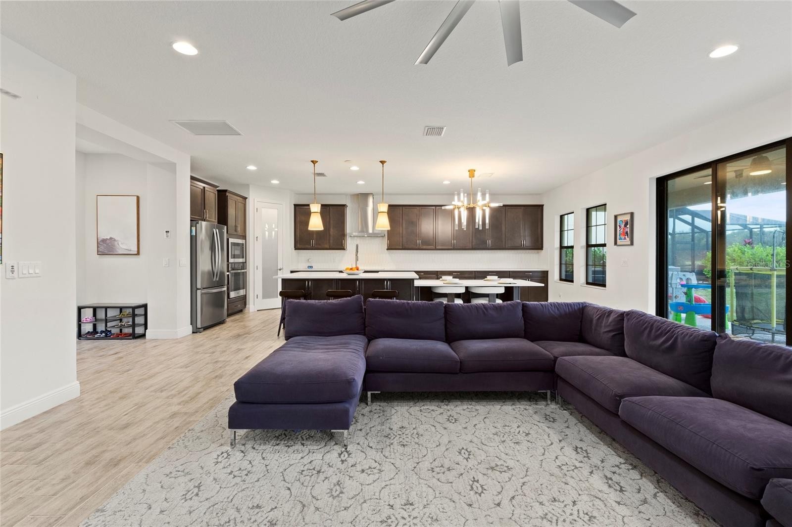 9125 WARM SPRINGS CIR