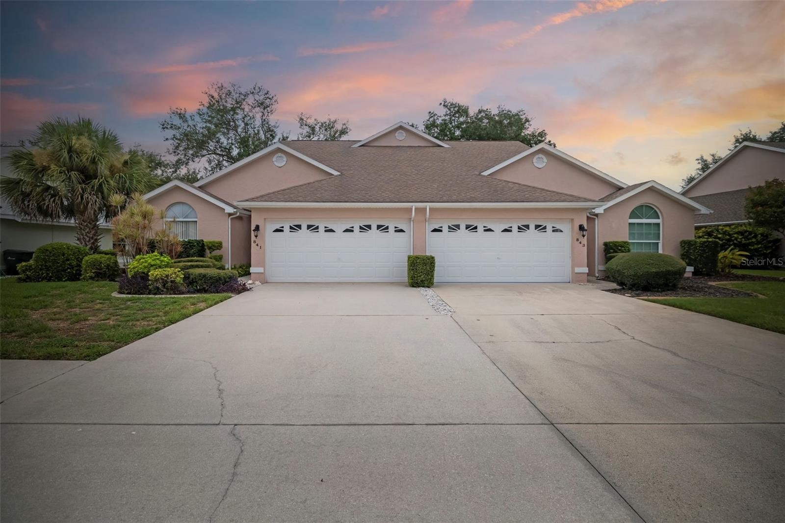 841 BAYPORT CIR