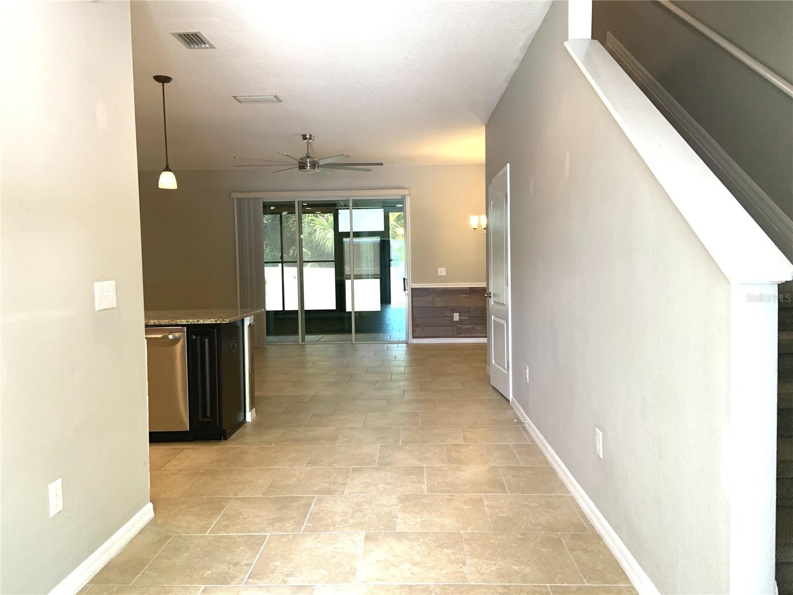 6461 BAYTOWN DR