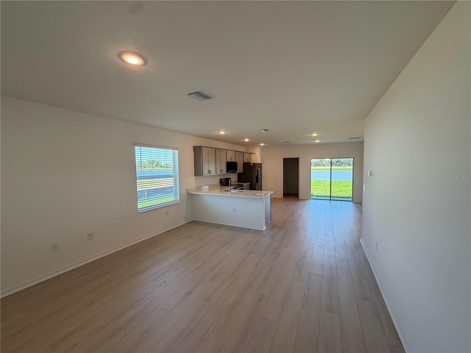 11422 LAKE LOUISA TERRACE