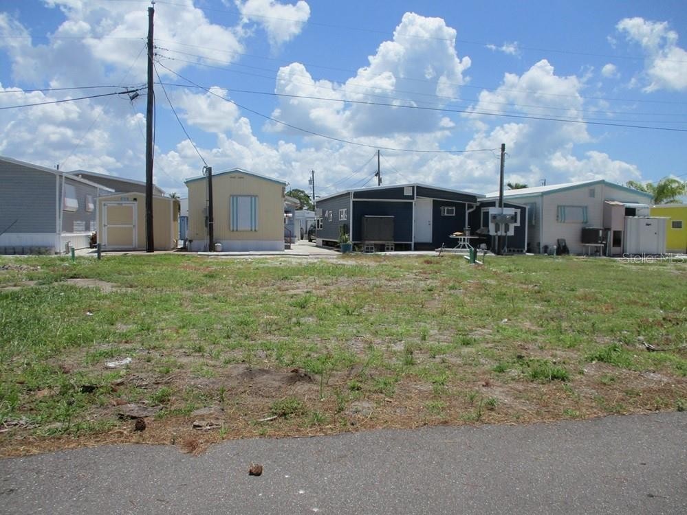10315 CORTEZ RD W #10-5