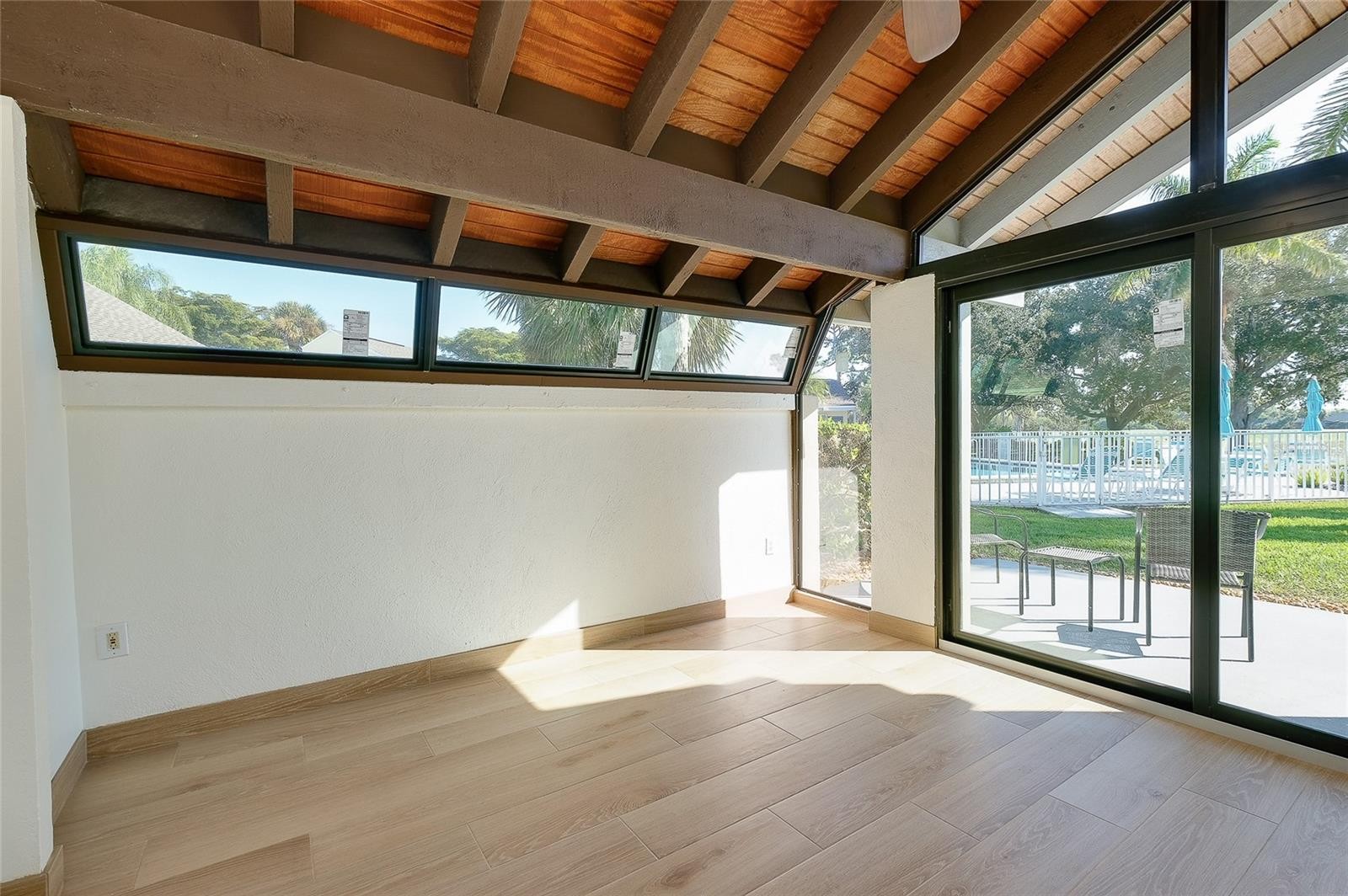 2221 MEADOWLAKE CT #A3