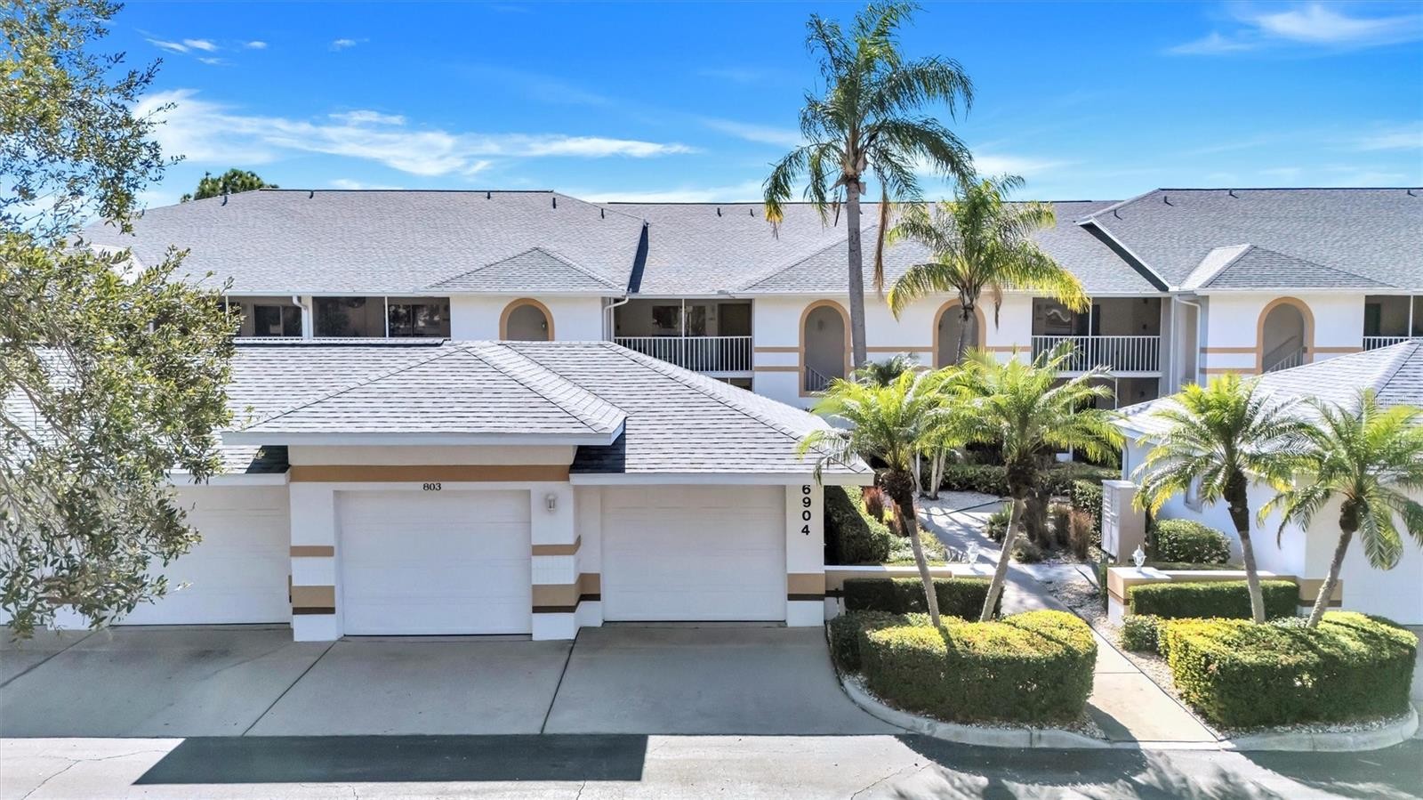 6904 DREWRYS BLF #803