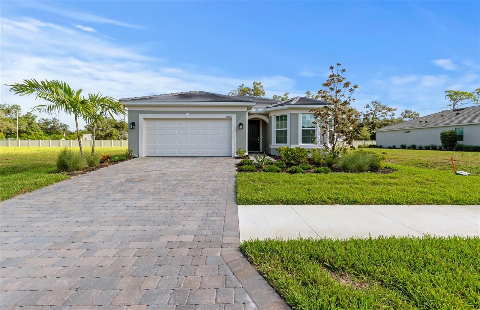 6962 MINNEOLA CT