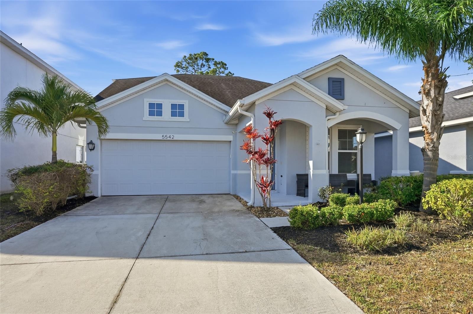 5542 SPANISH MOSS CV