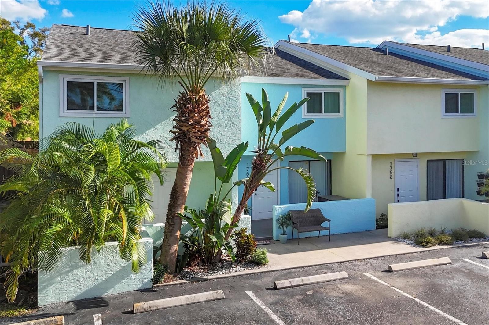 1762 STICKNEY POINT RD #204