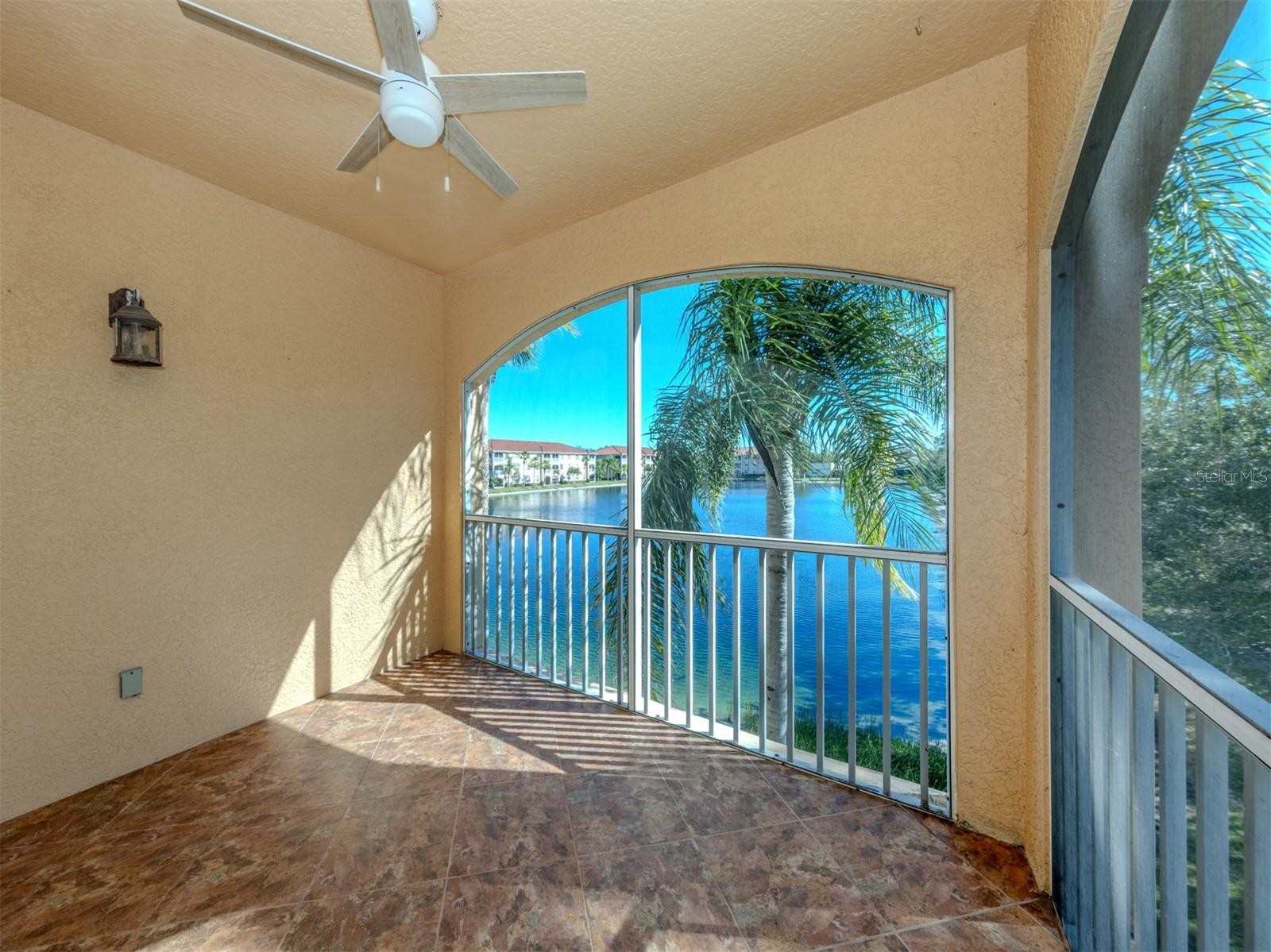 120 L PAVIA BLVD #24