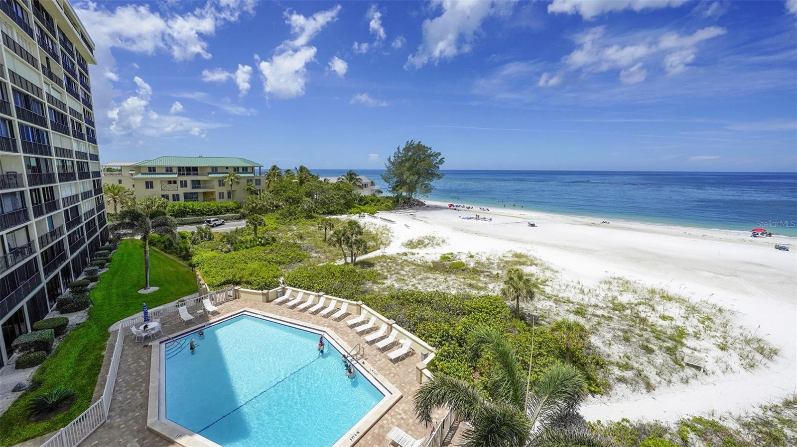 225 HOURGLASS WAY #303