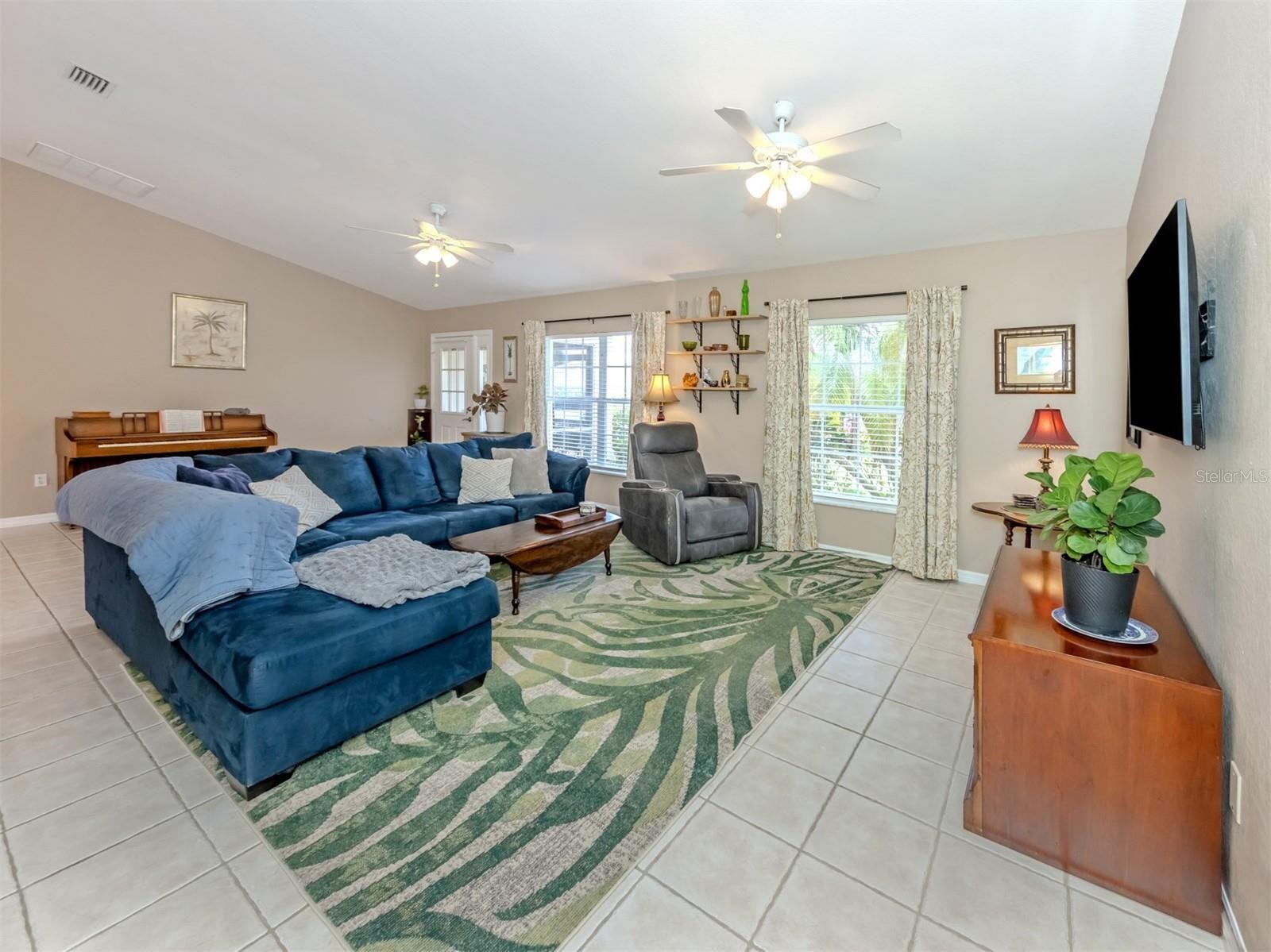 1878 ARGONNE CT