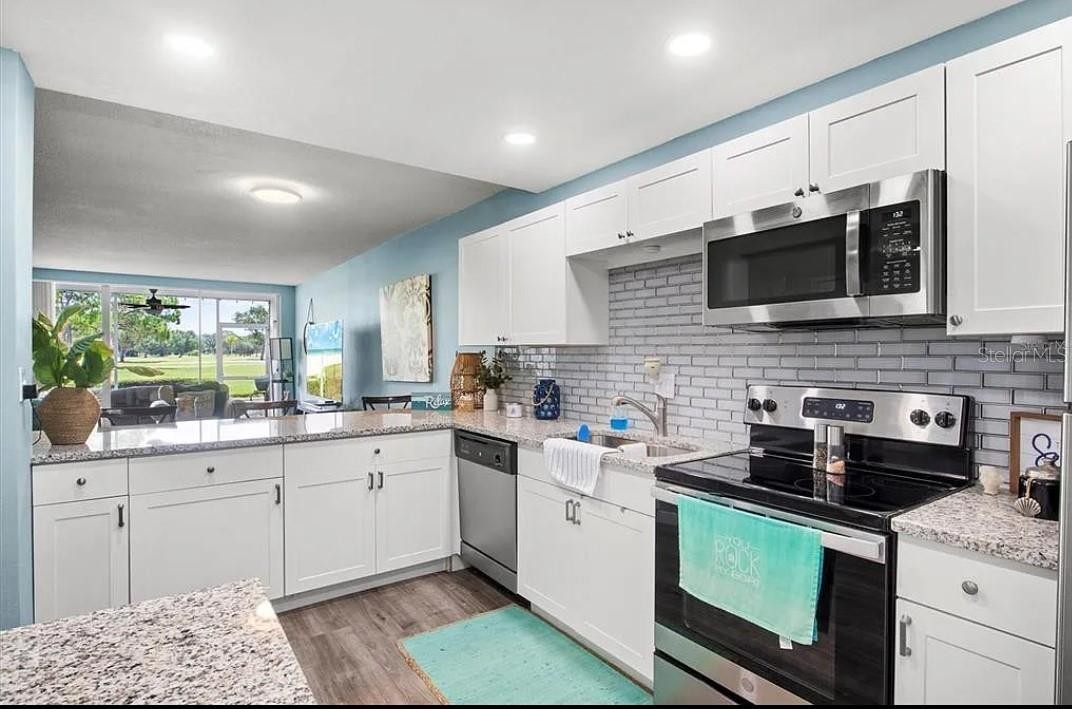 7461 W COUNTRY CLUB DR N #108