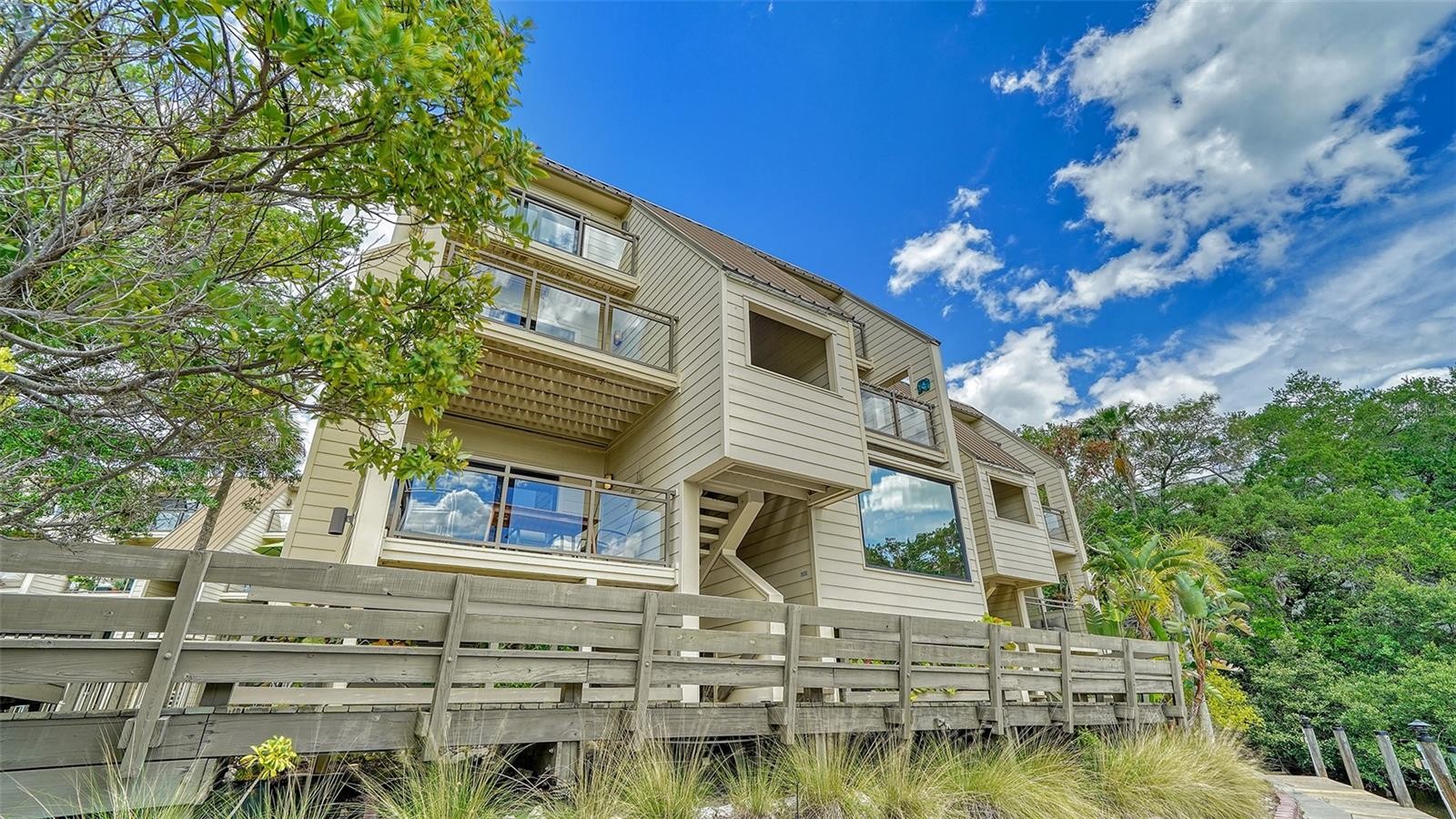 1740 ALDERMAN ST #13