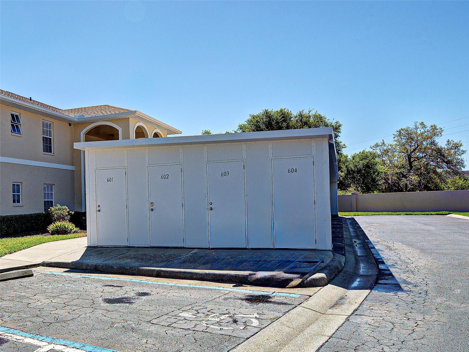 5800 SABAL TRACE DR #602