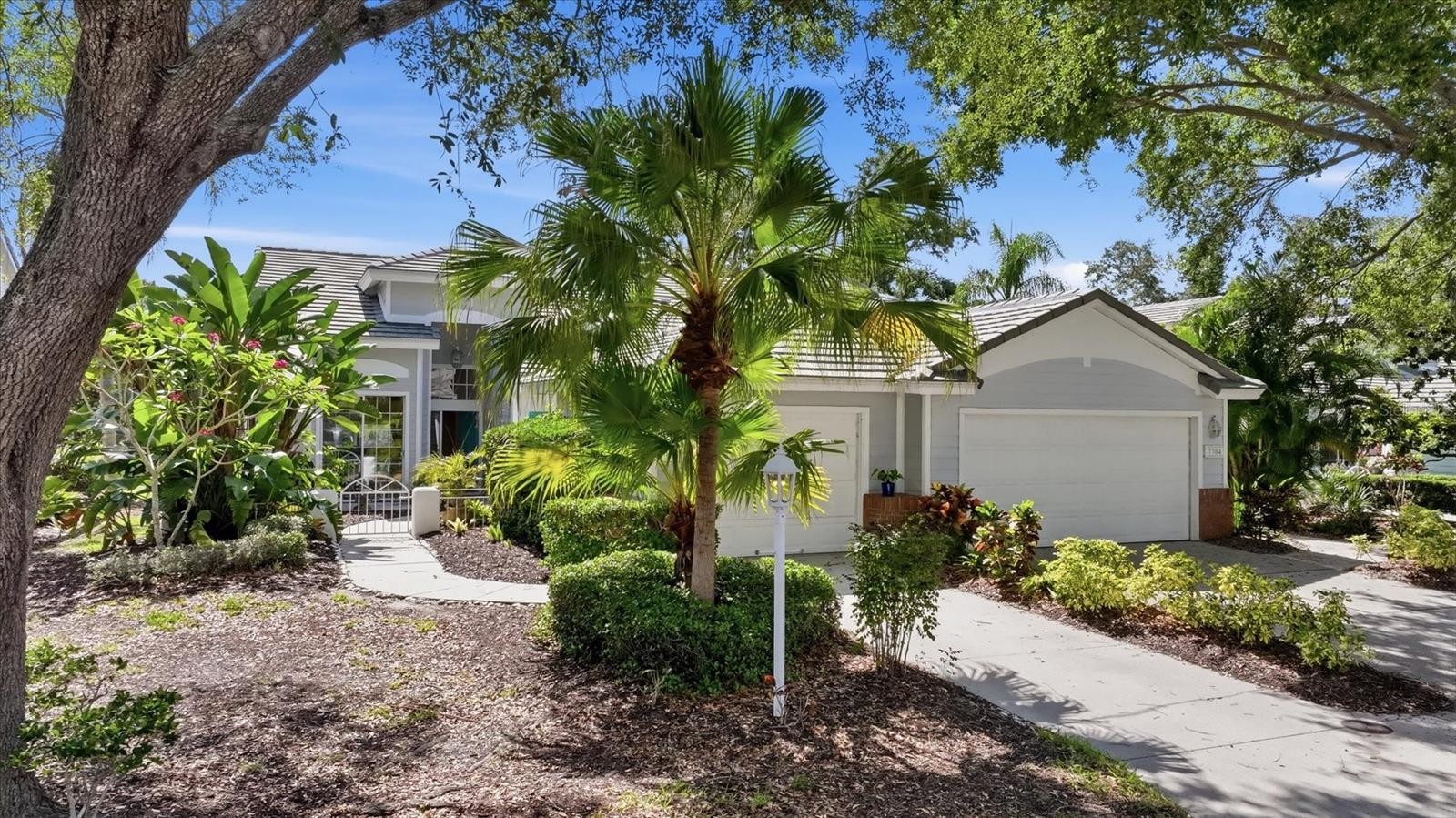 7706 WHITEBRIDGE GLN