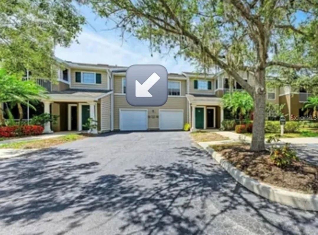 8926 MANOR LOOP #102