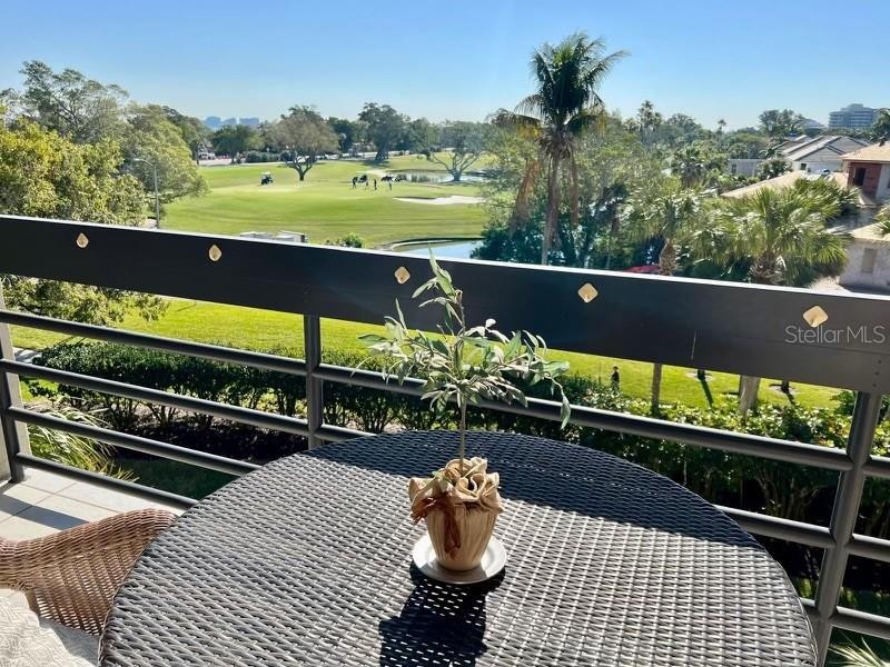 1065 Gulf Of Mexico Dr #302 Longboat Key Florida 34228