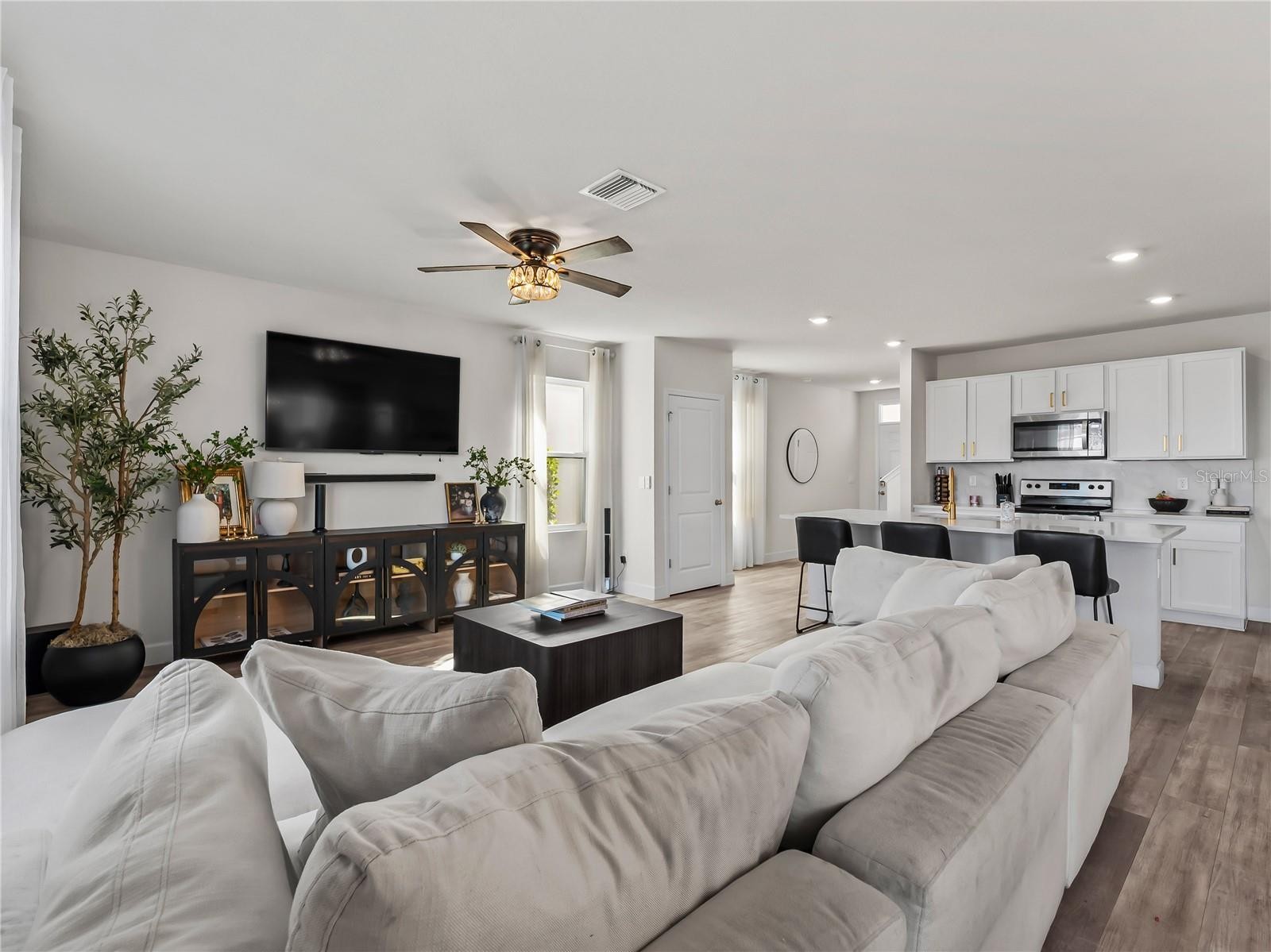 16819 YARD SPRING DR