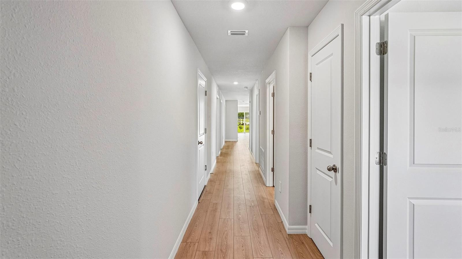 13106 OLD CANOE WAY