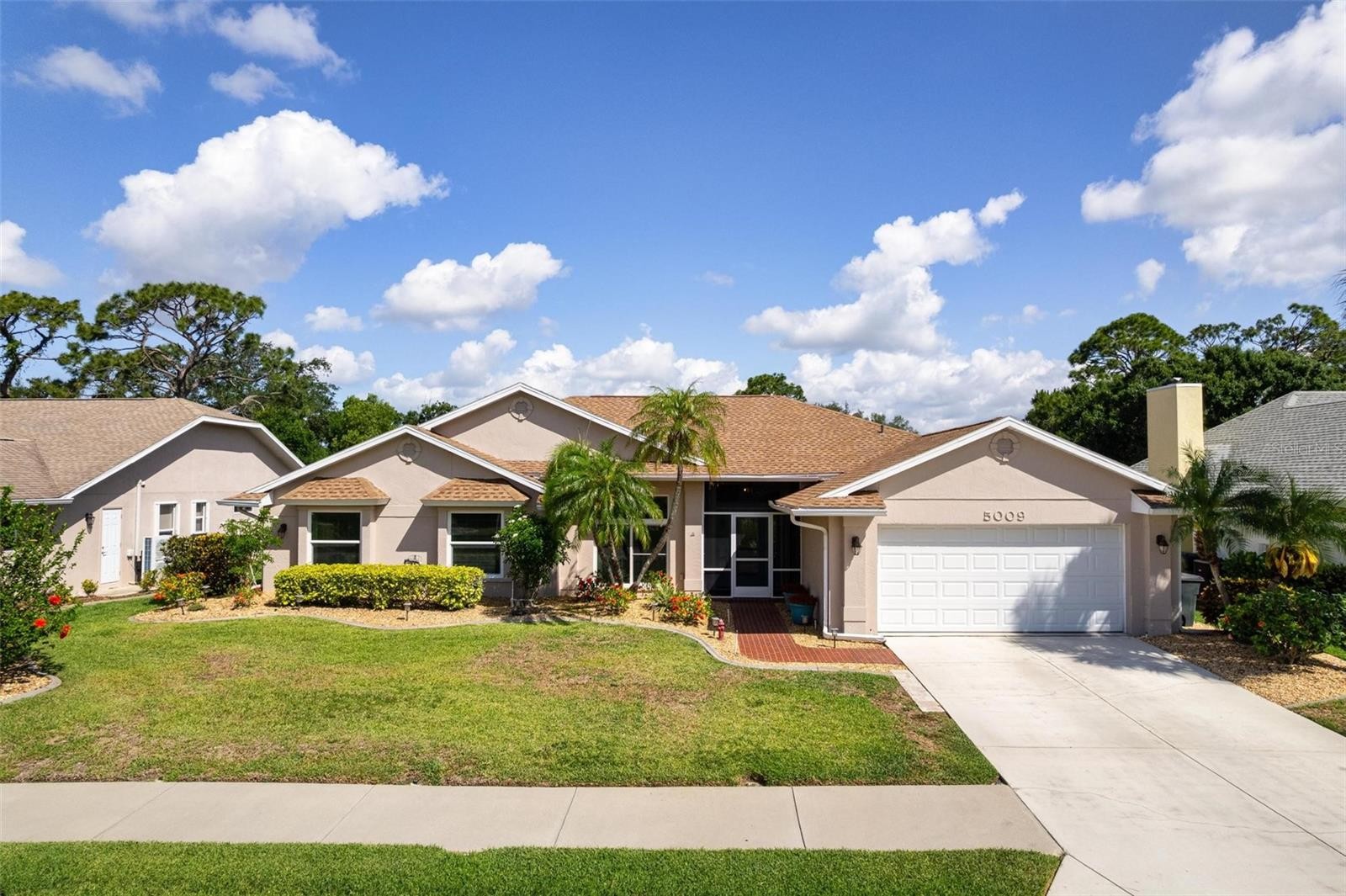 5009 SOUTHERN PINE CIR