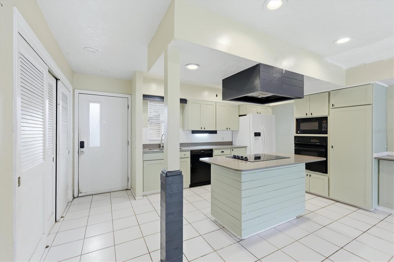 3408 17TH AVE W