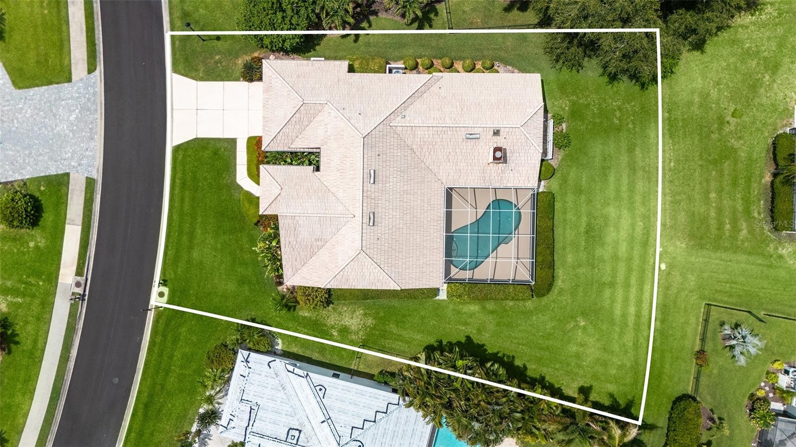 4871 WINTERHAVEN DR