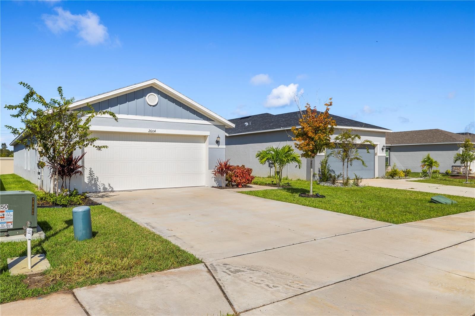 2604 89TH STREET CIR E