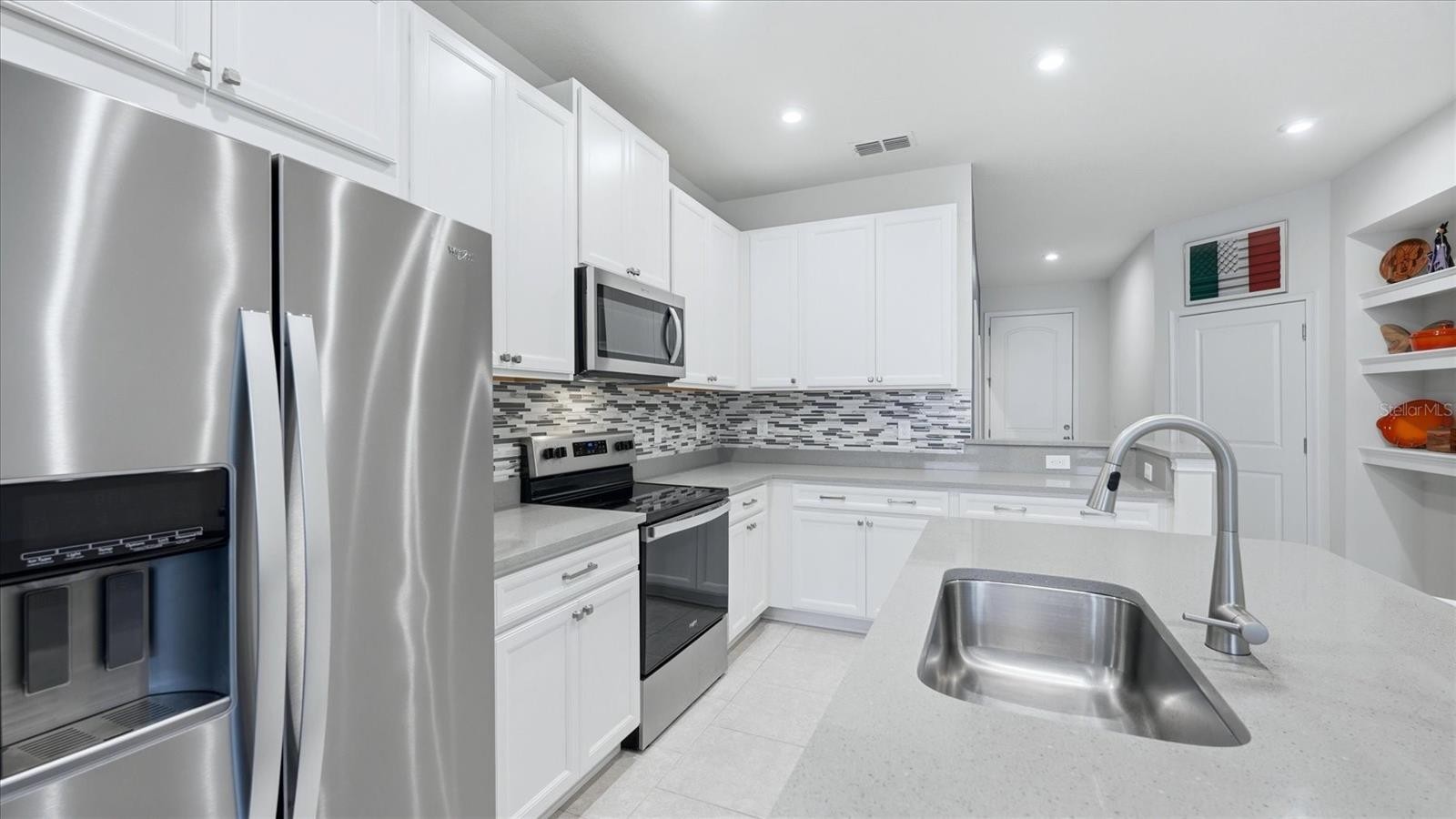 5710 SILVERBRIDGE TRL