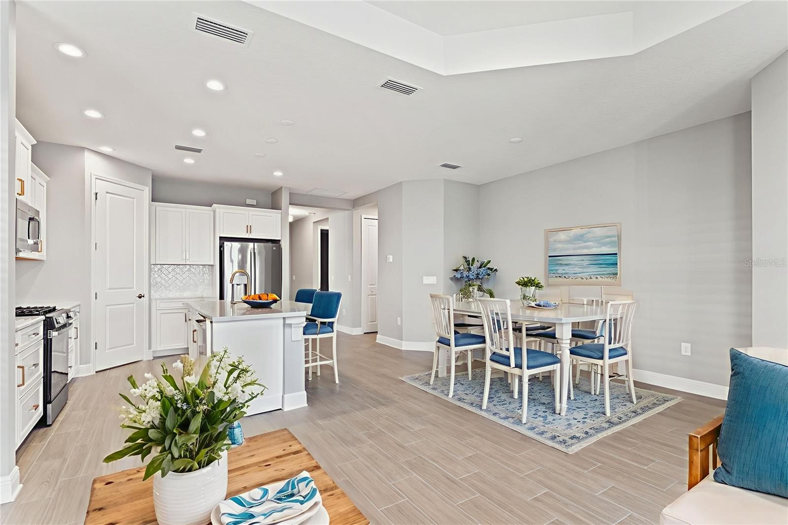 2130 SYLVESTER PALM LN