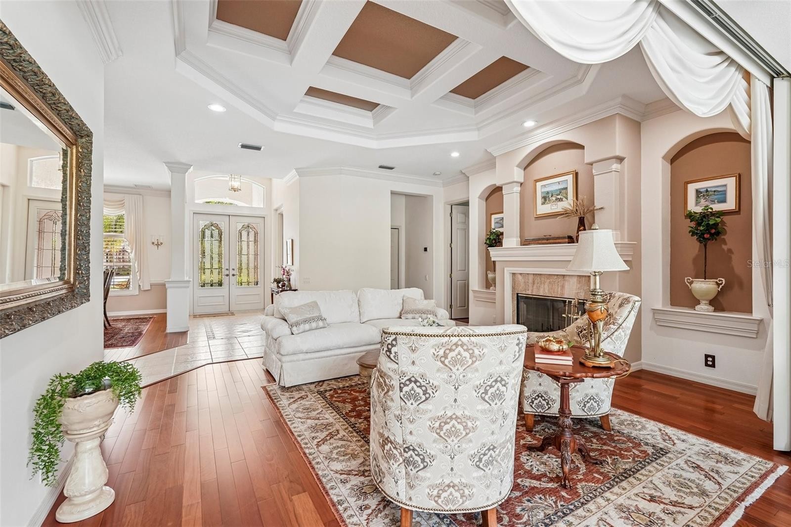 403 LANSBROOK DR