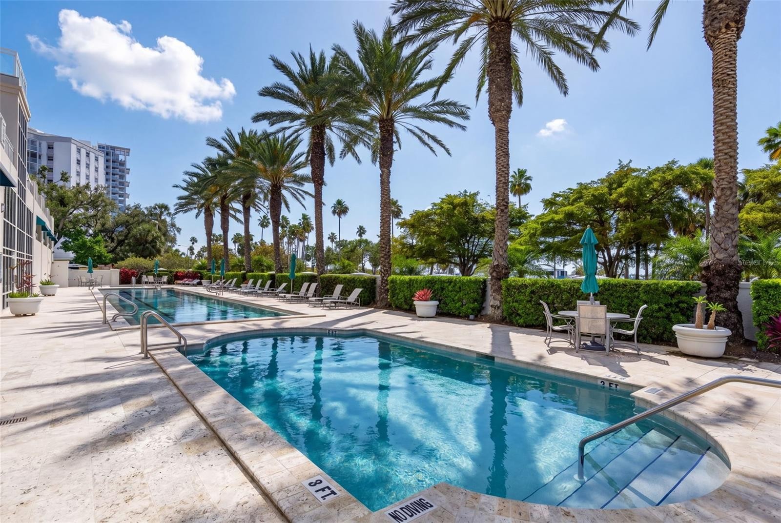 340 S PALM AVE #14