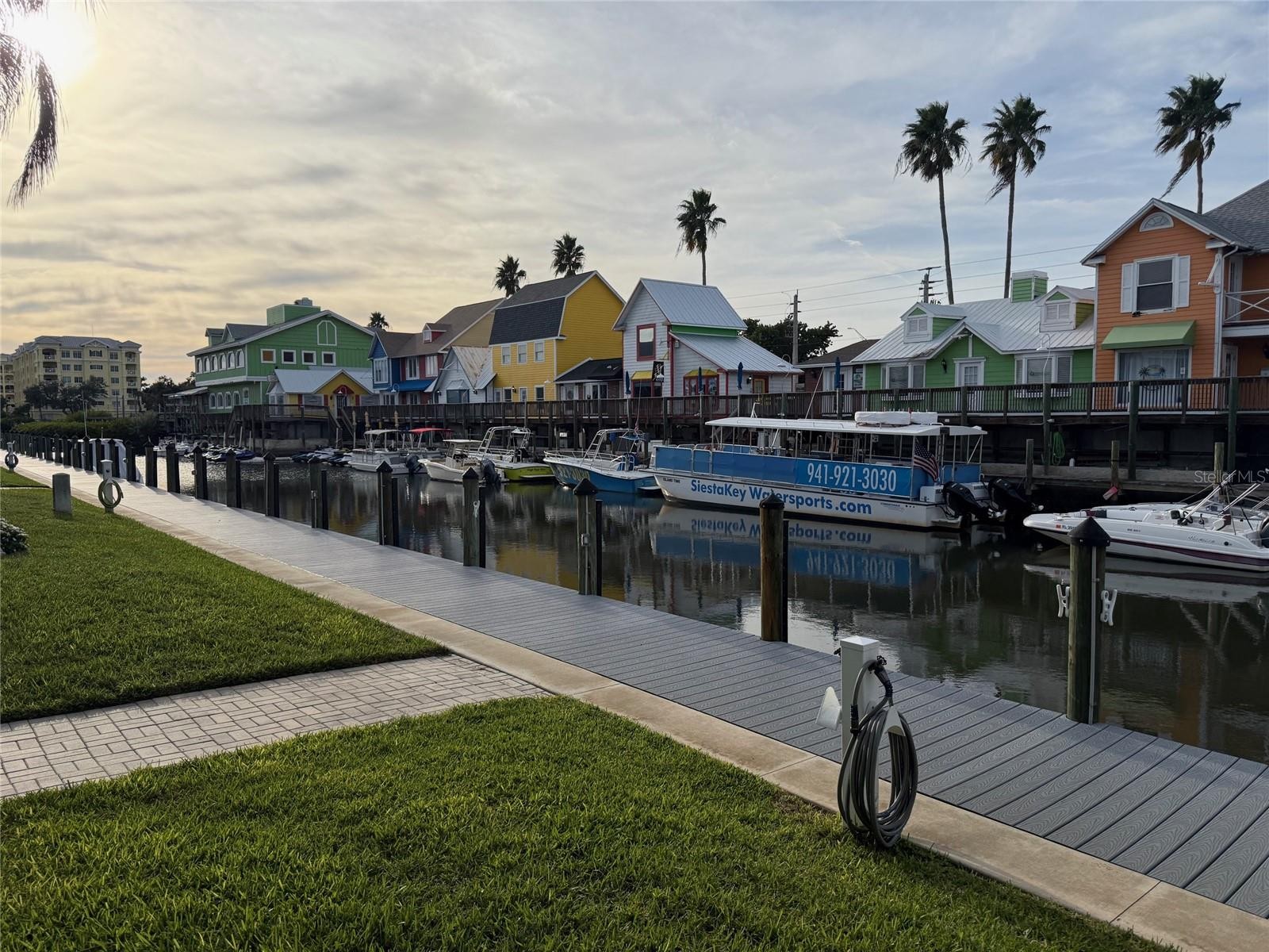 1586 STICKNEY POINT RD #102