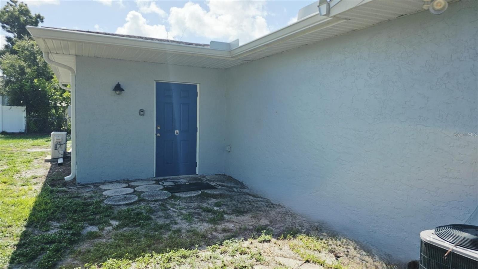 865 PALM AVE #A